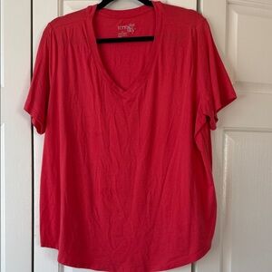 Terra & Sky Women's Pink/coral V-Neck Tee